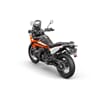 457301_890 ADVENTURE Orange MY23 Rear-Left_01 LAUNCH KTM PICTURES_VIDEO_EU_ Global