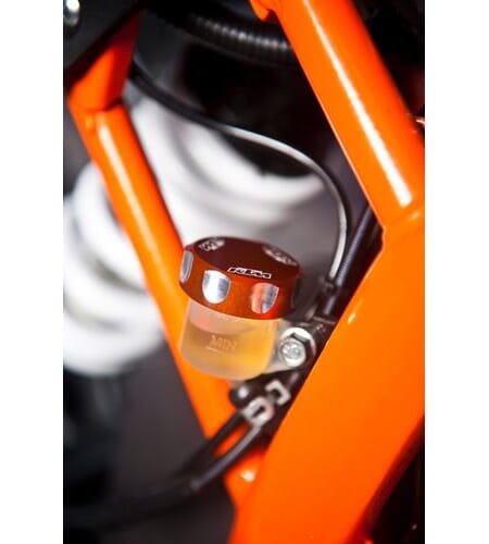 BRAKE FLUID RESERVOIR ASSY CPL