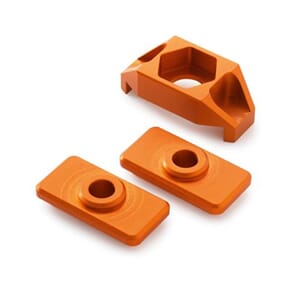 SXS 50 CHAIN ADJUSTMENT BLOCK