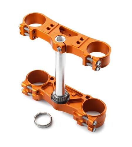 TRIPLE CLAMP