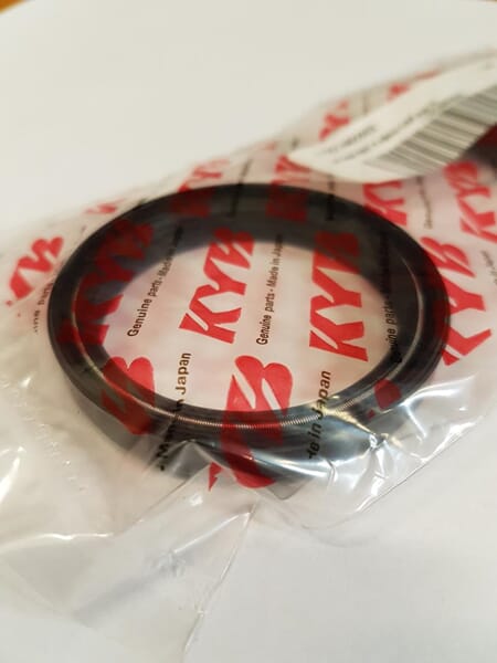 KYB Oil Seal Set Front Fork